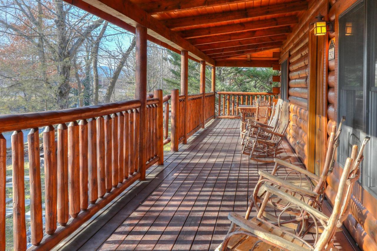 Hotel Riverstone &
