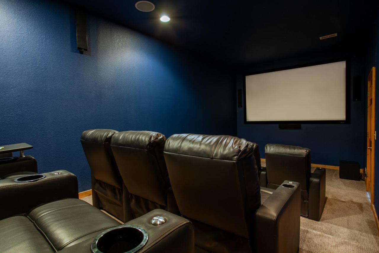 Rocky Retreat - Mtnview,communitypool,theaterroom *