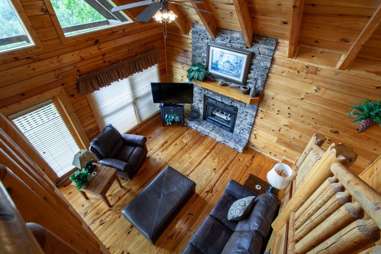 Holiday home Rocky Retreat - Mtnview,communitypool,theaterroom