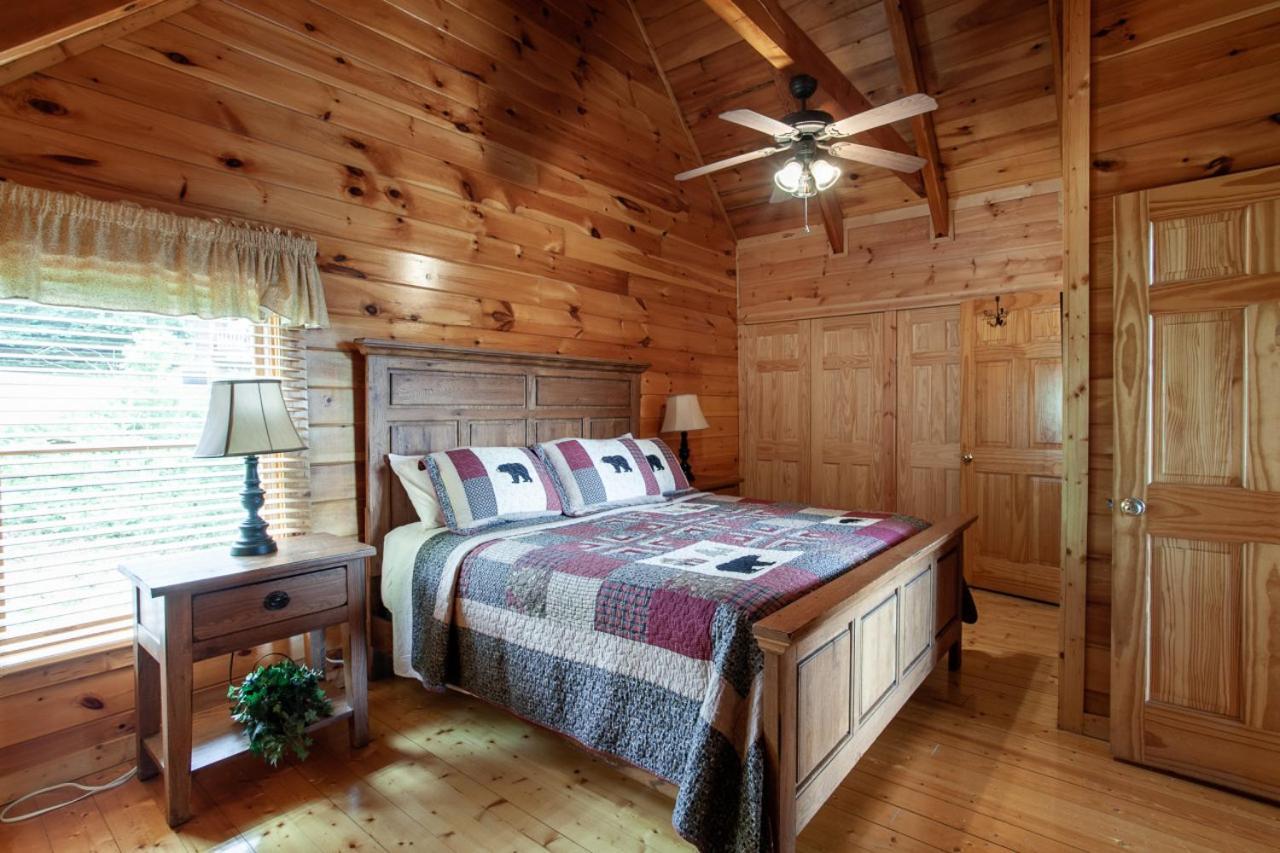 Rocky Retreat - Mtnview,communitypool,theaterroom Holiday home *