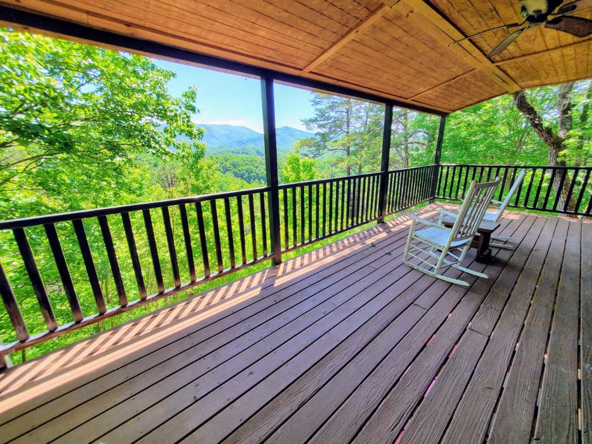 Mountain Ridge Chalet *