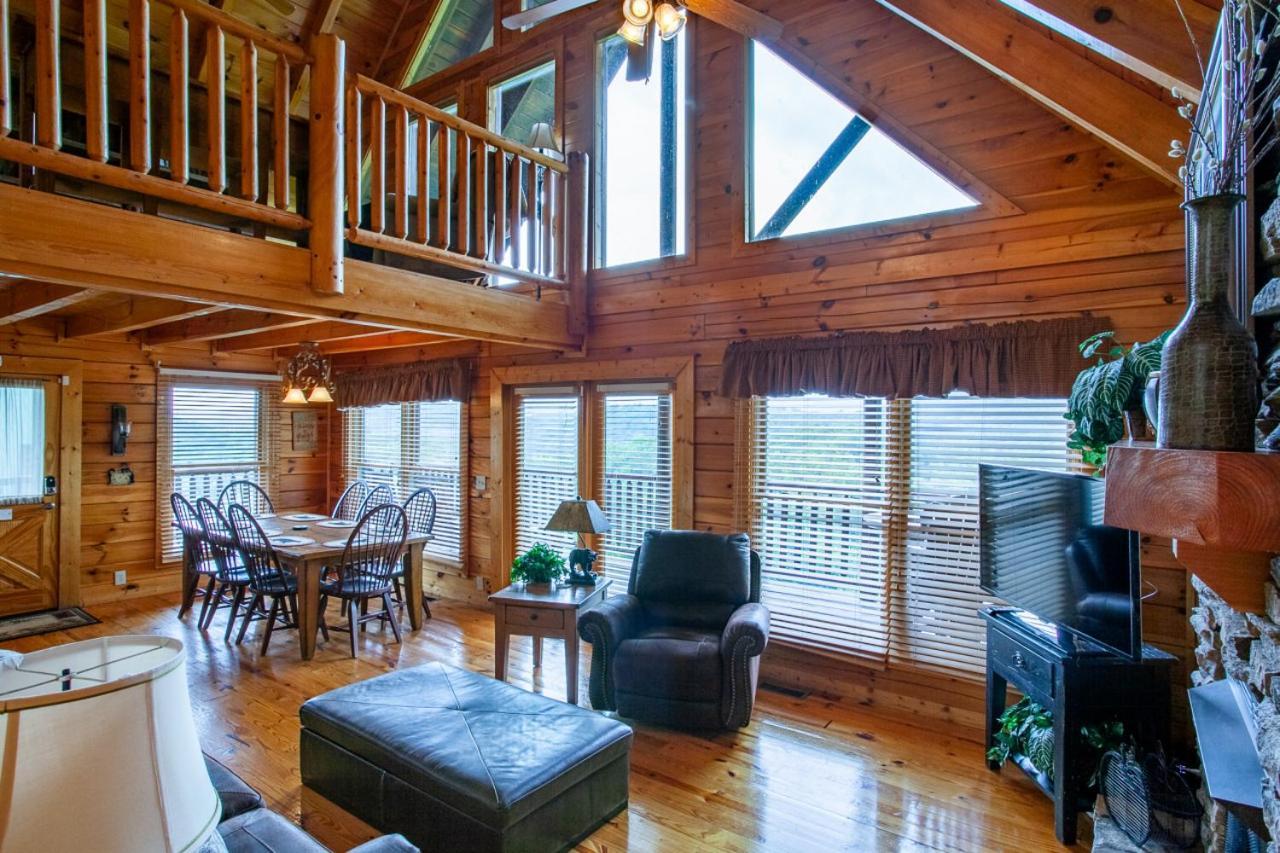 Rocky Retreat - Mtnview,communitypool,theaterroom Holiday home *