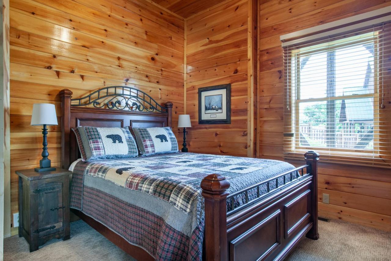 Rocky Retreat - Mtnview,communitypool,theaterroom