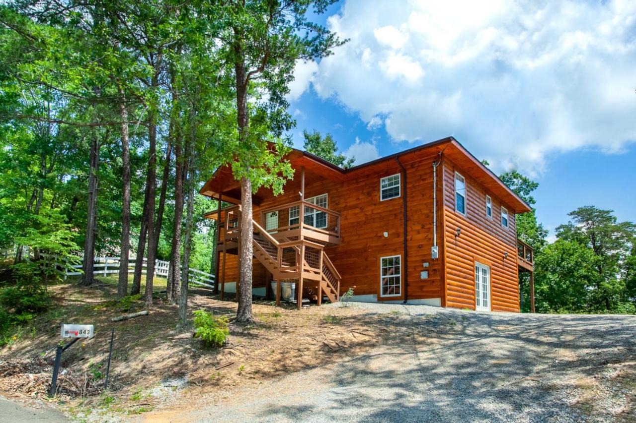 Pine Cove - Hot Tub, Game Room, Theater *