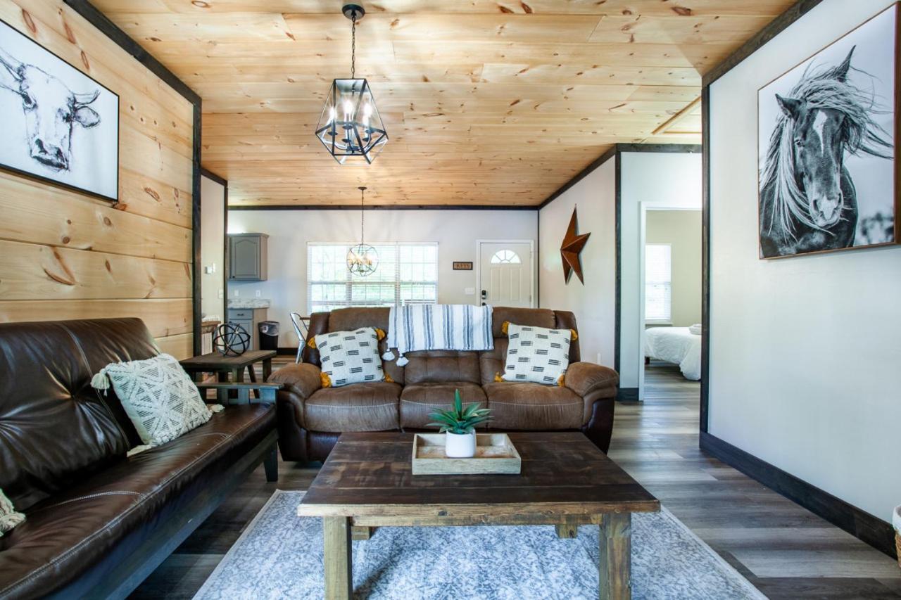 Holiday home Pine Cove - Hot Tub, Game Room, Theater *