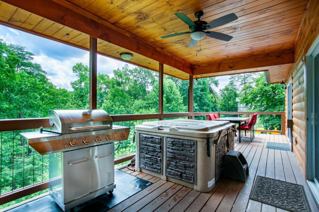 Pine Cove - Hot Tub, Game Room, Theater *
