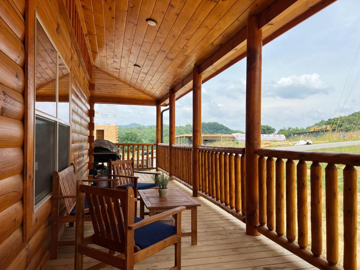 Holiday home Sweet Tea Timber Indoor Pool Hot Tub *