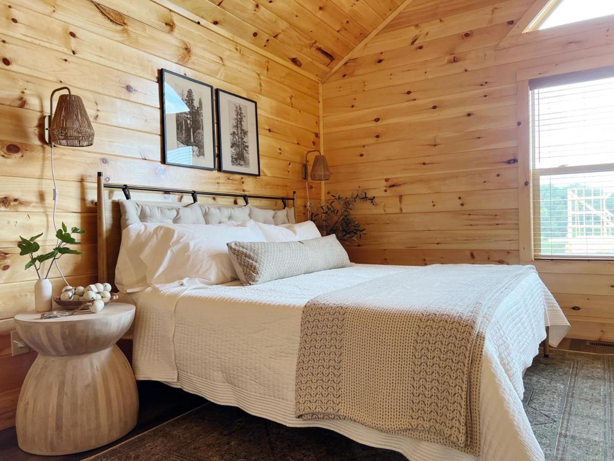 Holiday home Sweet Tea Timber Indoor Pool Hot Tub