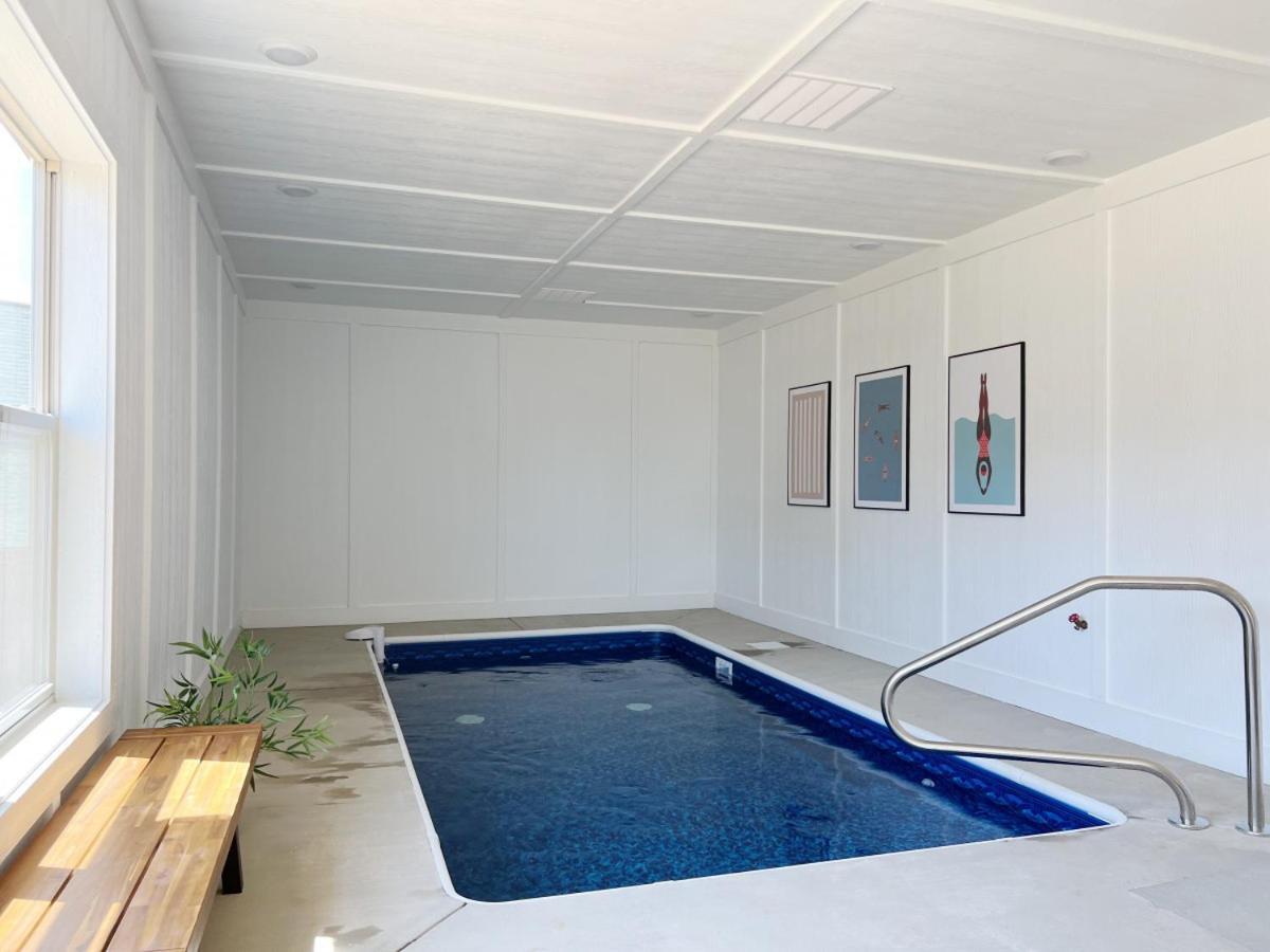 Sweet Tea Timber Indoor Pool Hot Tub Pigeon Forge