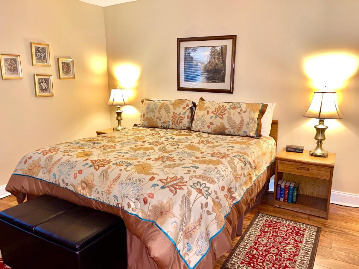River Place #204 2bd Holiday home Pigeon Forge