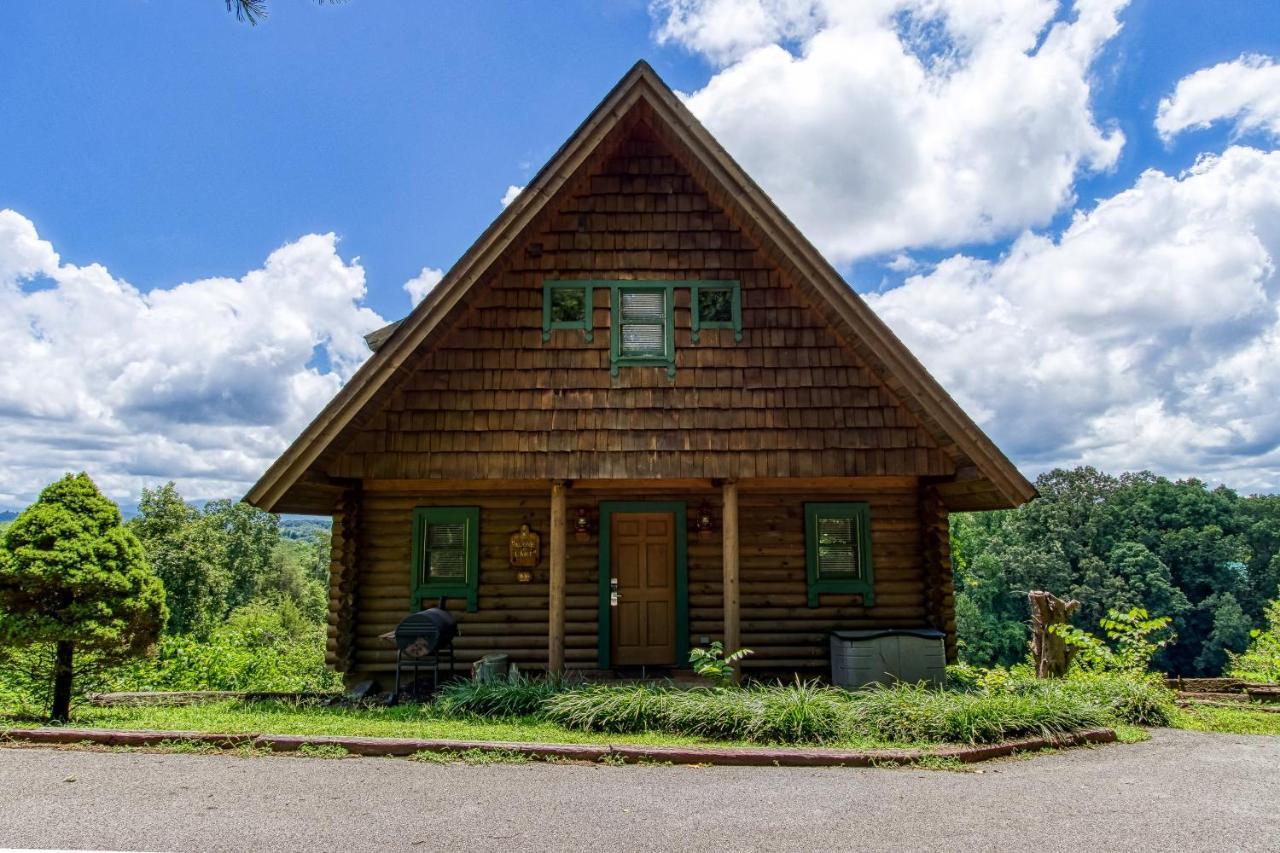 Holiday home Alone At Last- Hot Tub,1089 Of Free Tickets For Each Paid Day, Dollywood And More! Pigeon Forge
