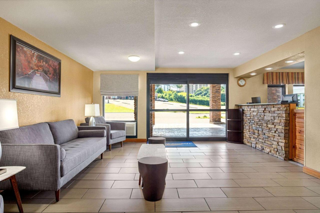 Howard Johnson By Wyndham Hotel Pigeon Forge