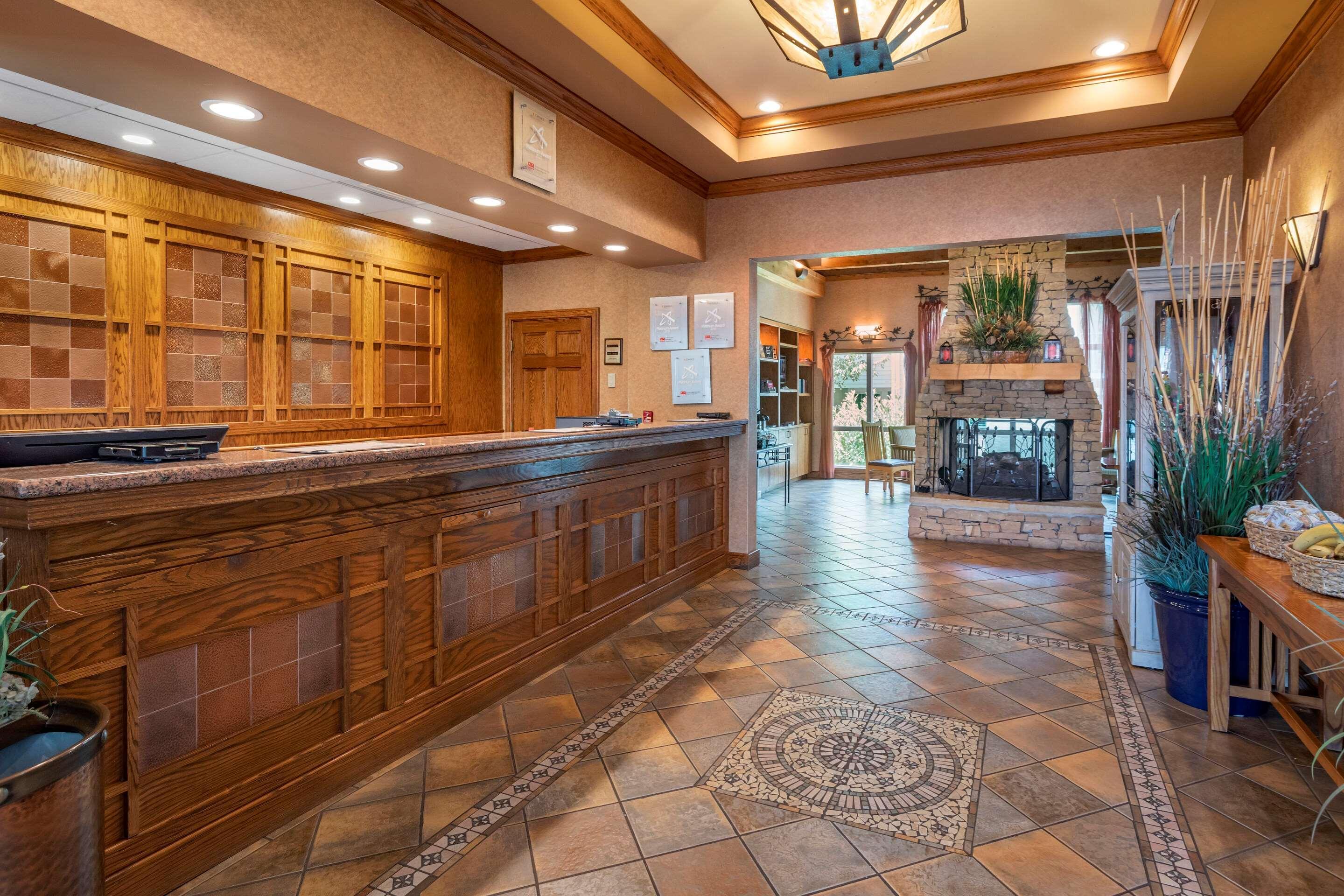 Lodge Econo Riverside Pigeon Forge