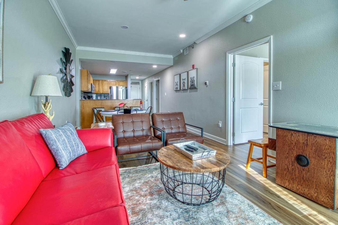 Holiday home Fantastic Location! River And Mountain Views 2br/2ba Sleeps 6 Pigeon Forge