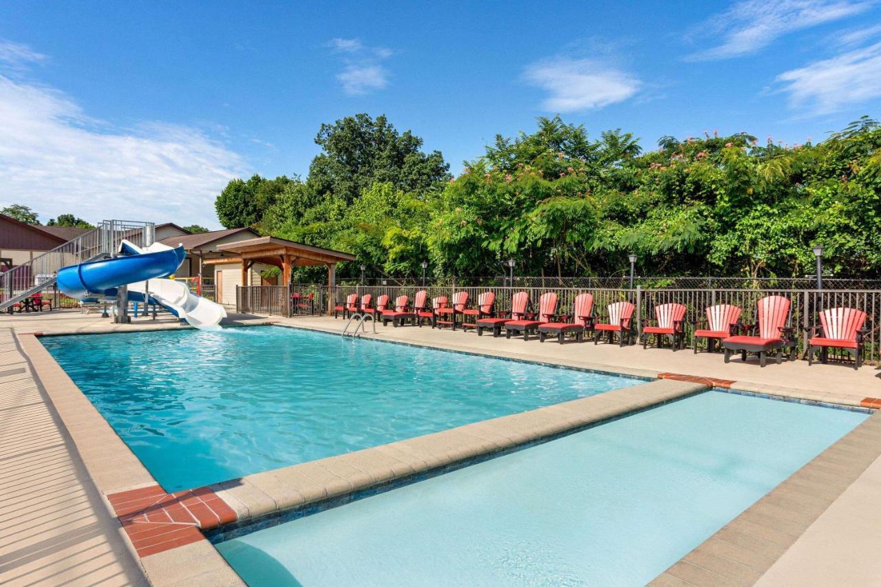Howard Johnson By Wyndham 3*