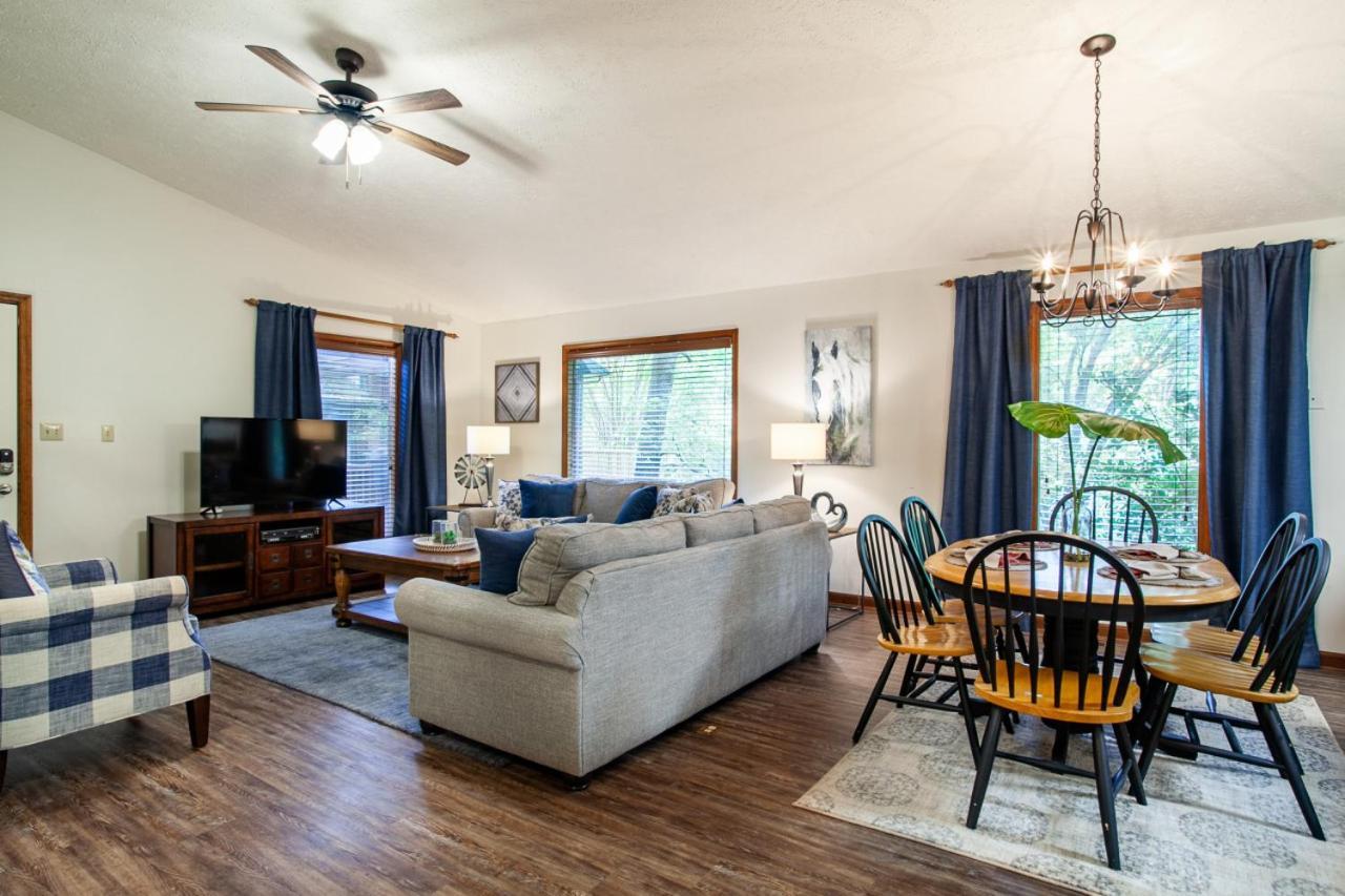 Highland Forest Duo Retreat