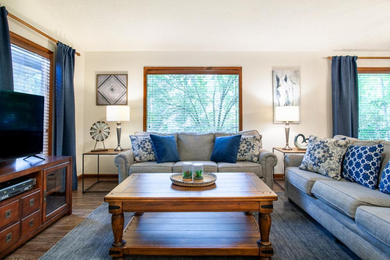 Highland Forest Duo Retreat * Pigeon Forge