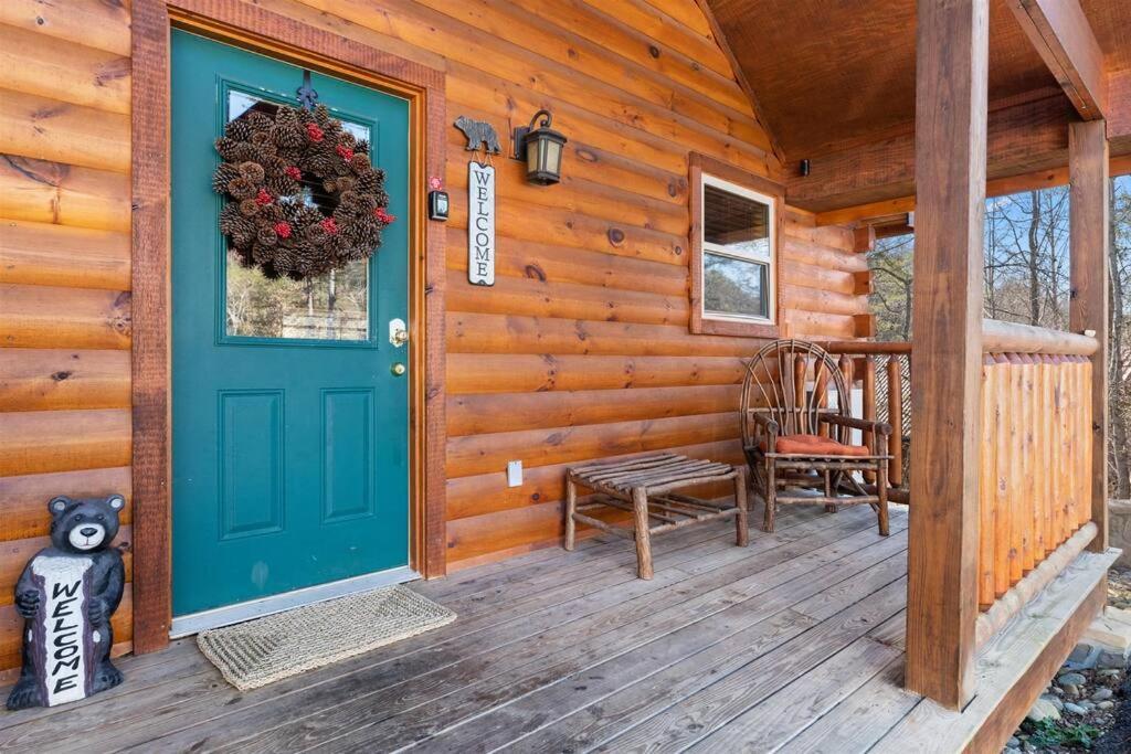 Luxury Cabin - Golden Tee, Hot Tub, Top Location!! Chalet *