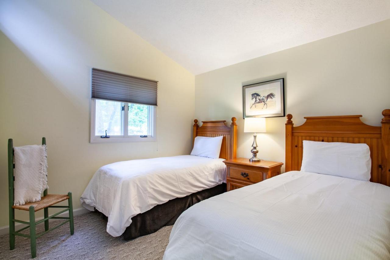 Holiday home Highland Forest Duo Retreat Pigeon Forge