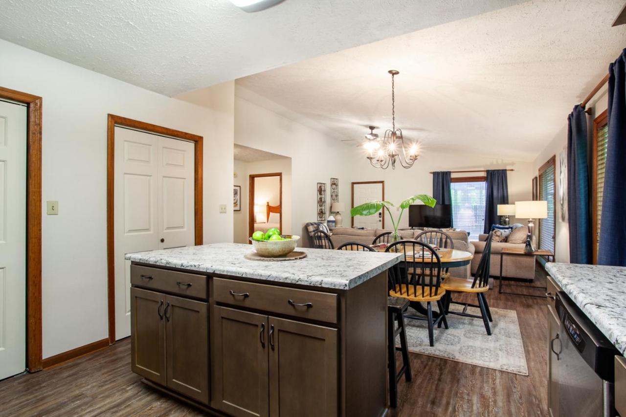 Holiday home Highland Forest Duo Retreat Pigeon Forge