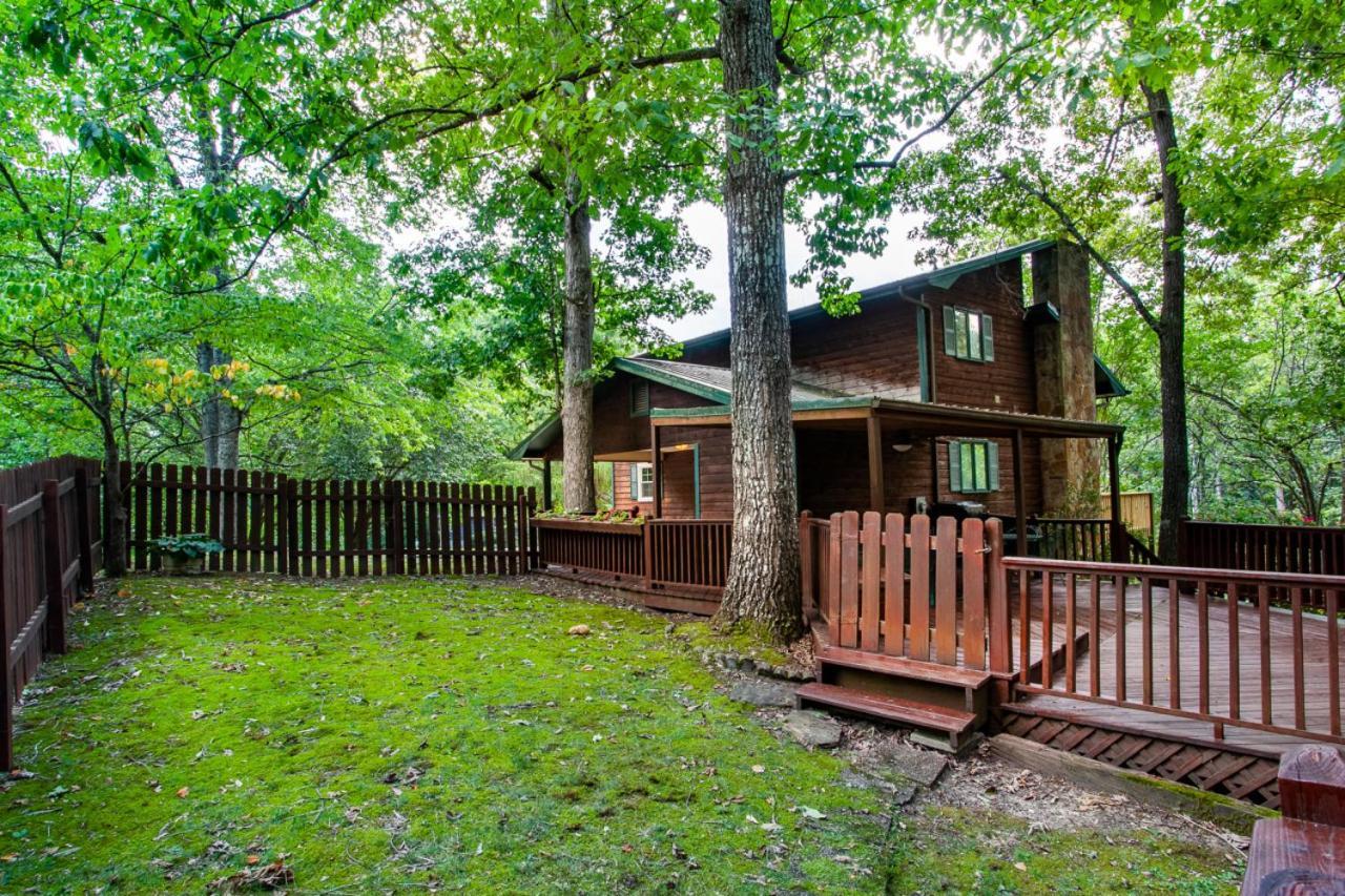 Highland Forest Duo Retreat *