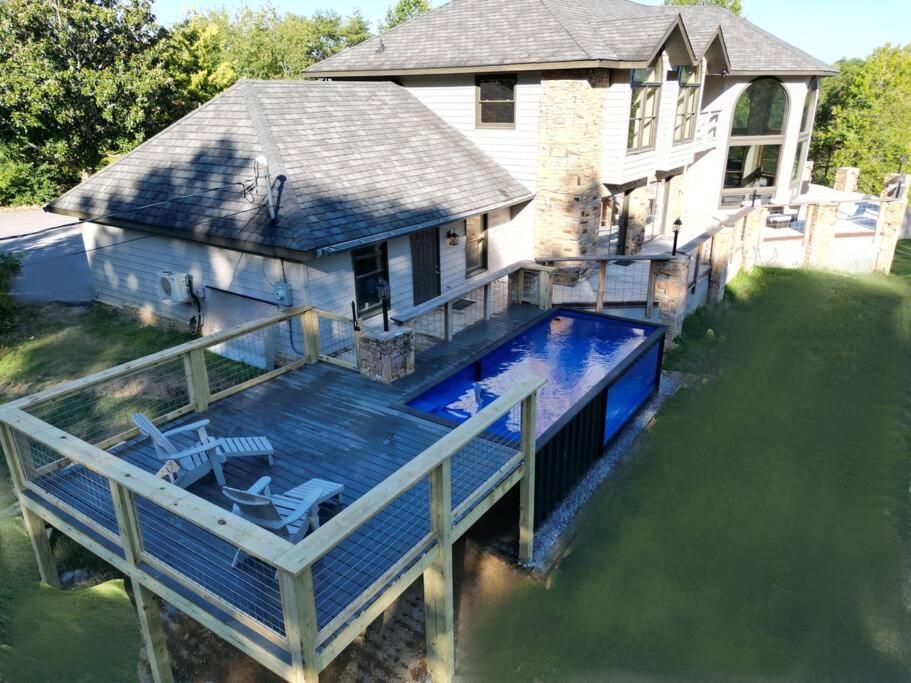 Crestview Estate 5 Acres-heated Pool-5min To Strip *