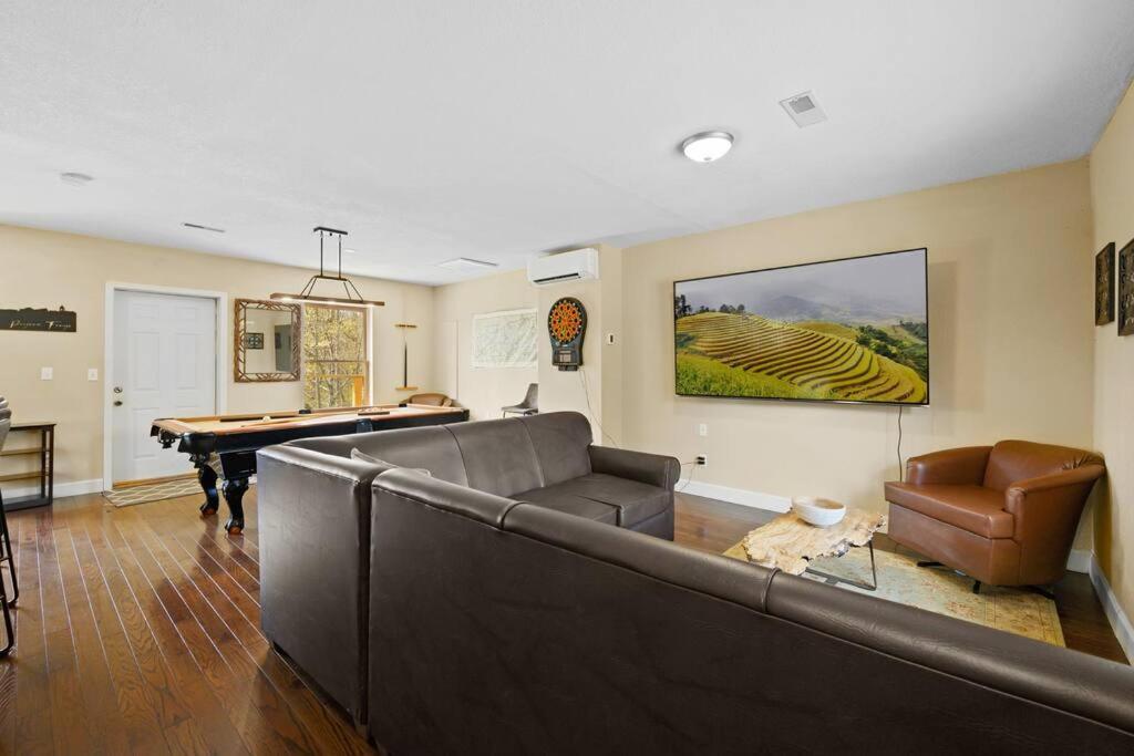 Crestview Estate 5 Acres-heated Pool-5min To Strip Villa Pigeon Forge