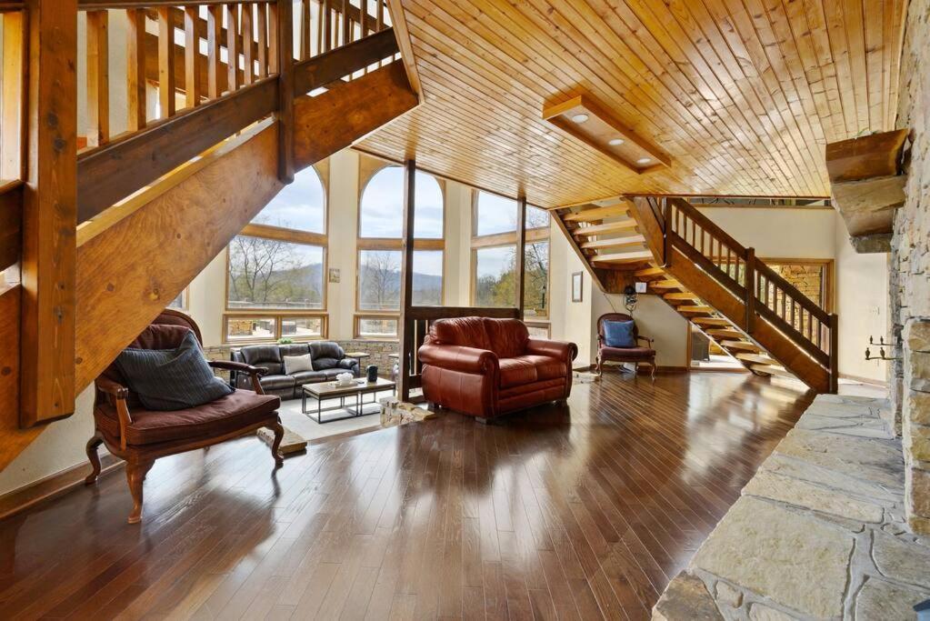 Crestview Estate 5 Acres-heated Pool-5min To Strip Villa *