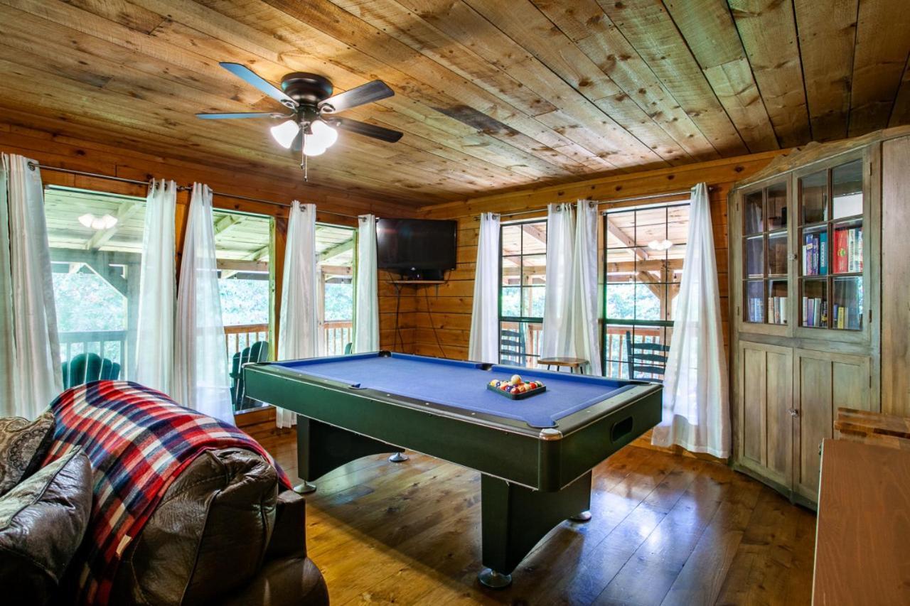 Holiday home Forest Hot Tub Fire Pit Pool Table