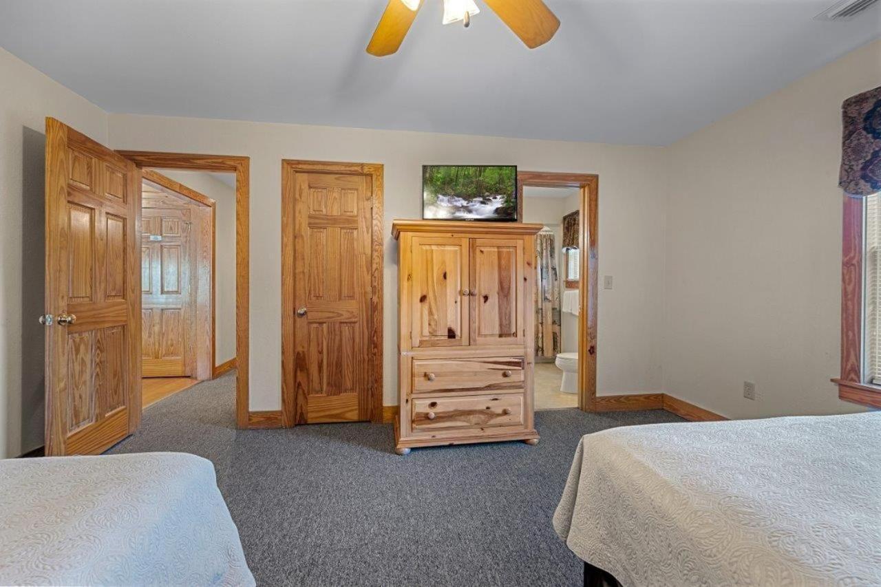 Poplar Point Unit 12d Apartment Pigeon Forge