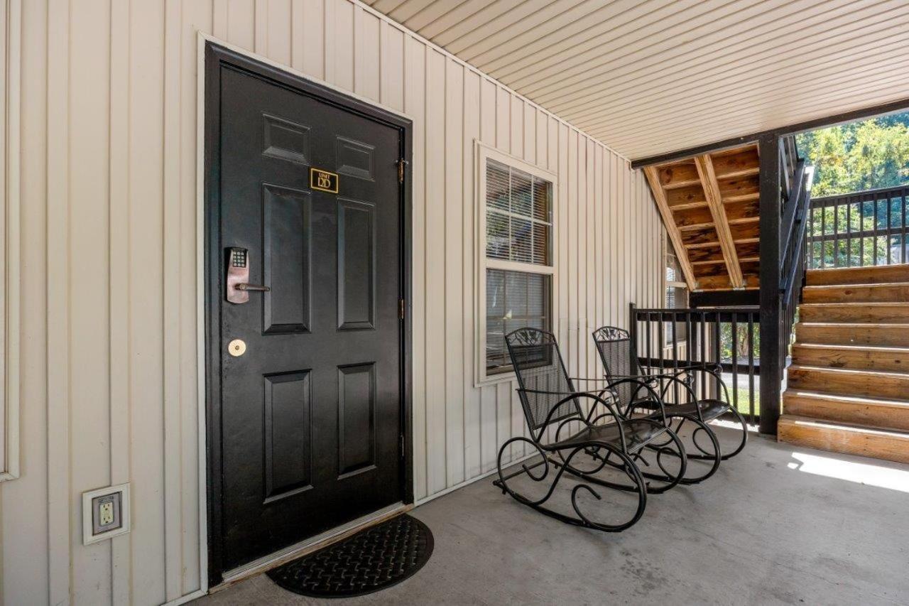Apartment Poplar Point Unit 12d Pigeon Forge