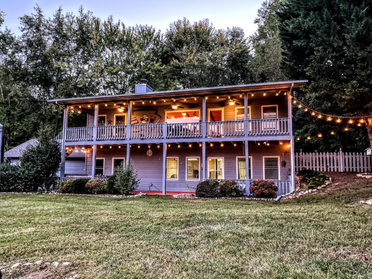 Ole Smoky - Game Room, Hot Tub, Mtn Views!