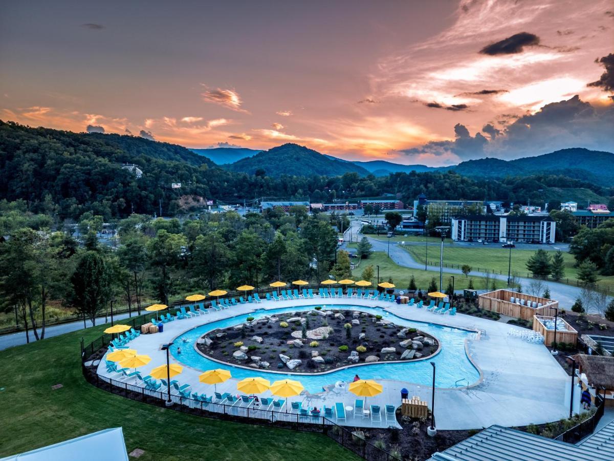 The At Camp Margaritaville Hotel 2*