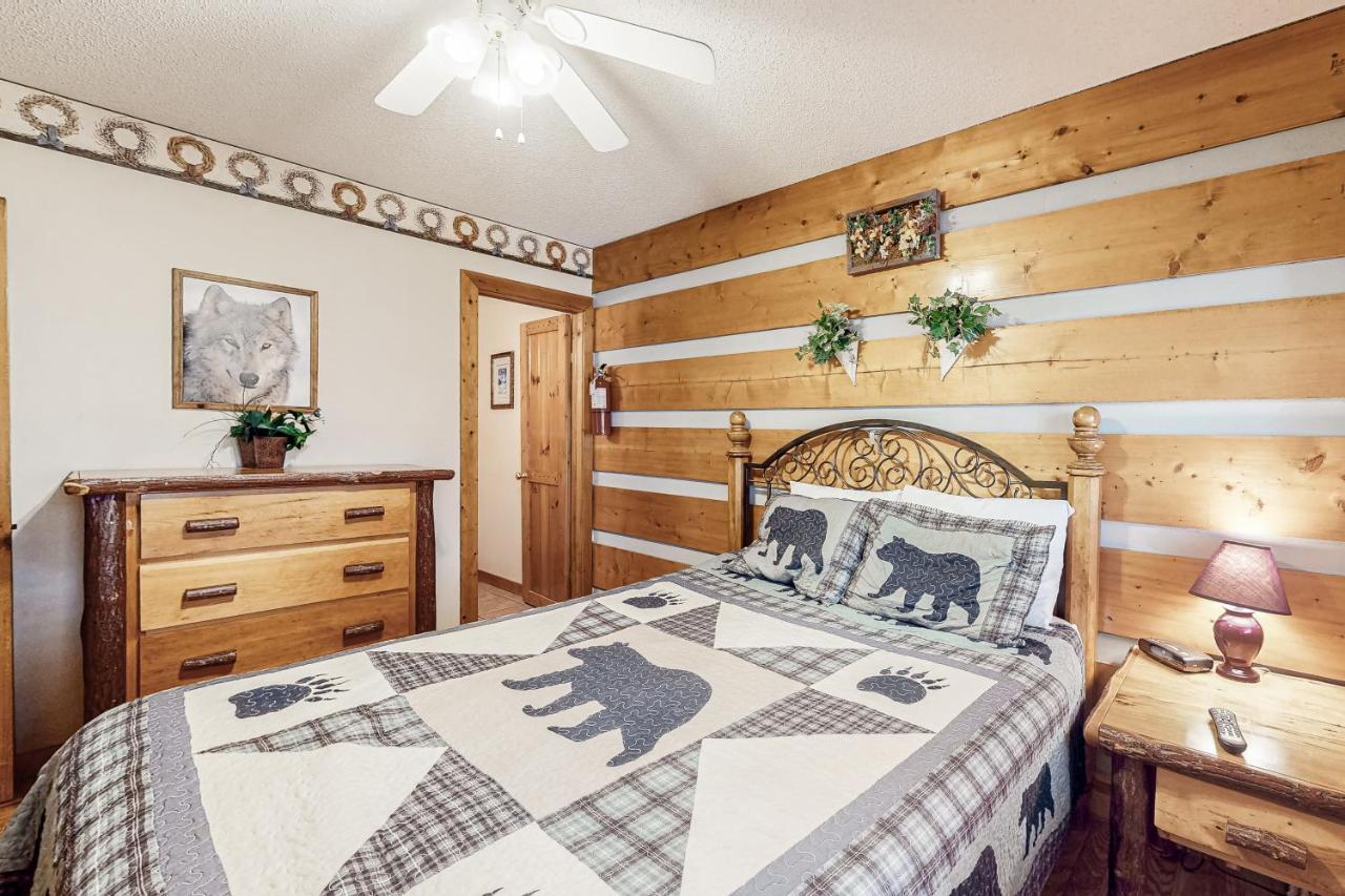 Dances With Wolves Holiday home Pigeon Forge