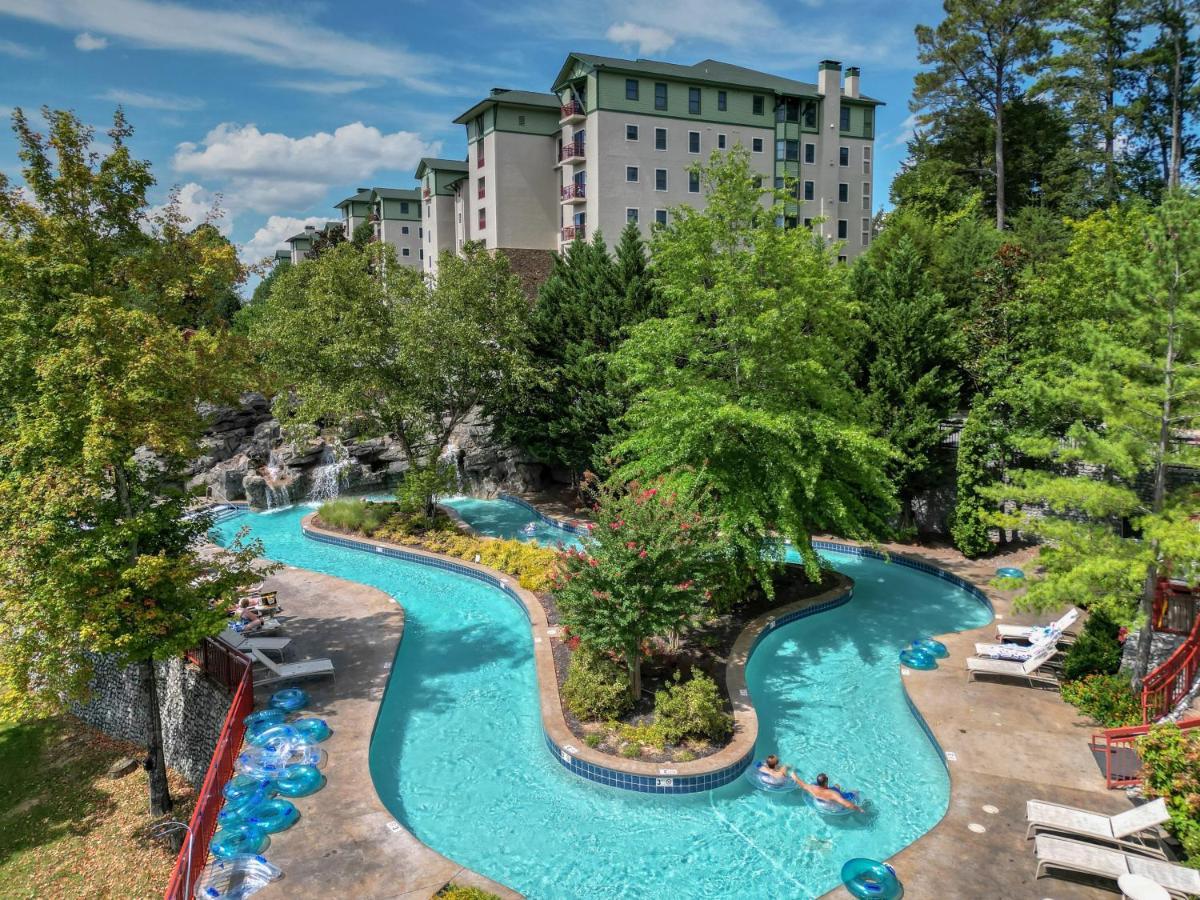 Riverstone & 4*