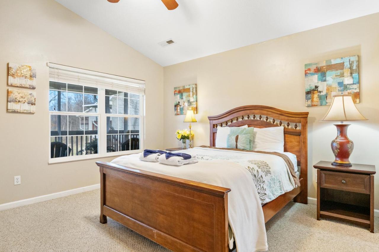 Rest Assured, Wifi, 1089 Free Tickets Each Paid Day, Dollywood And Holiday home