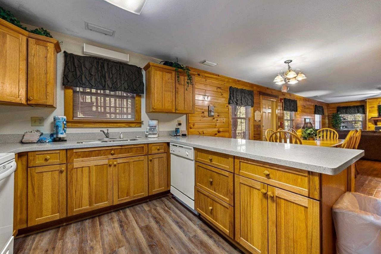 Poplar Point Unit 12c Apartment *