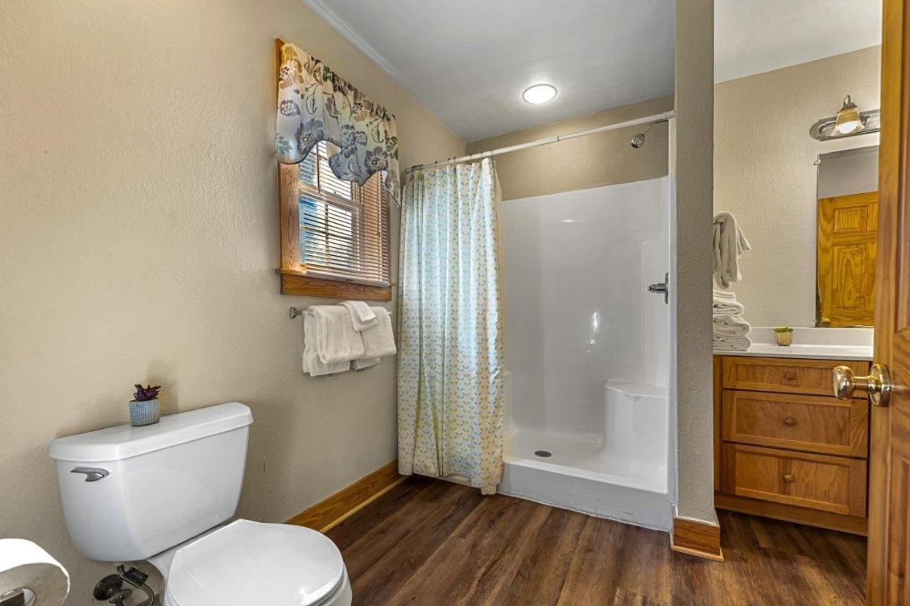 Apartment Poplar Point Unit 12c Pigeon Forge