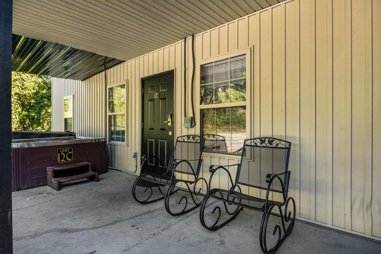 Poplar Point Unit 12c Apartment Pigeon Forge