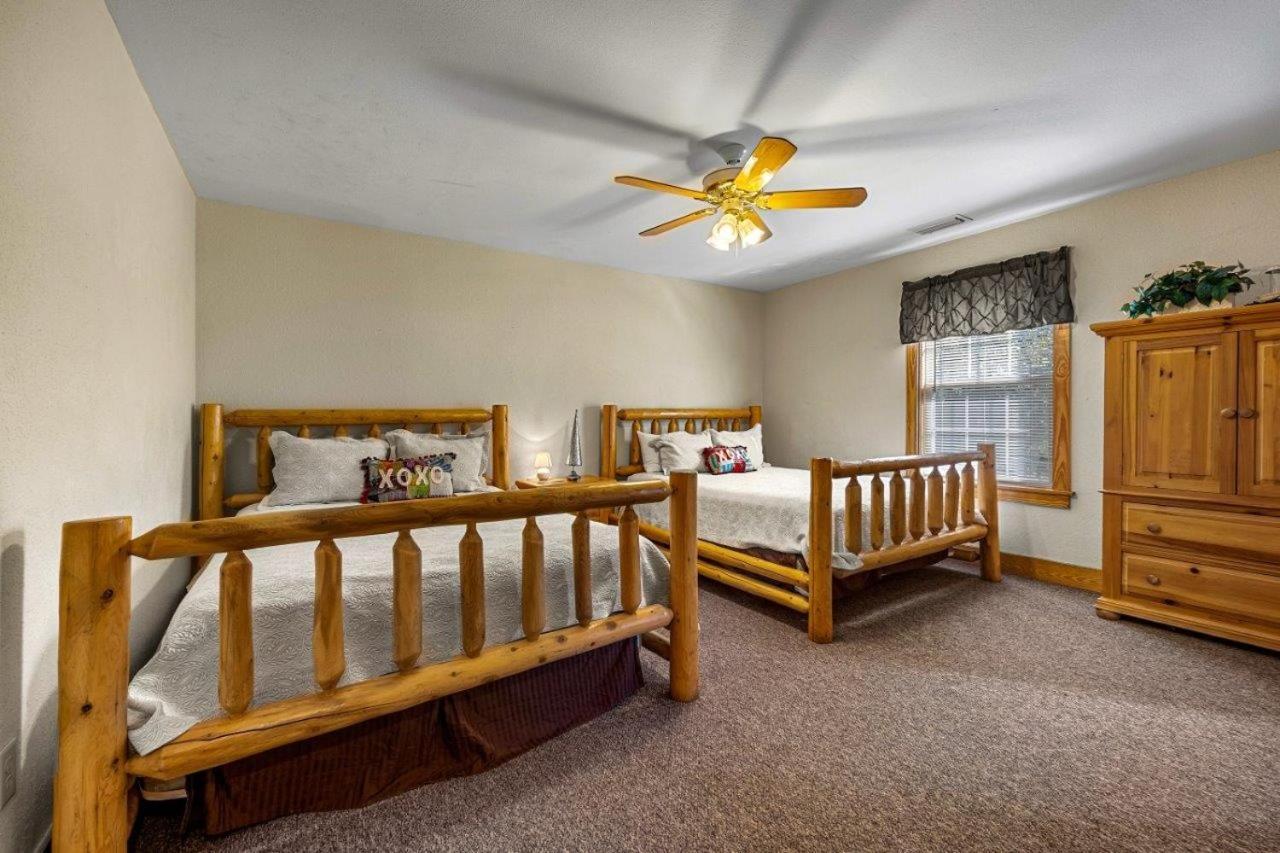 Poplar Point Unit 12c *