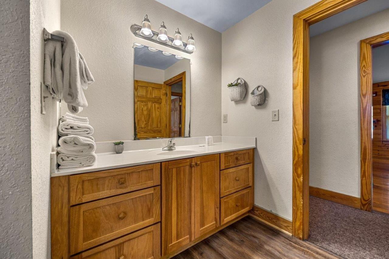Poplar Point Unit 12c * Pigeon Forge
