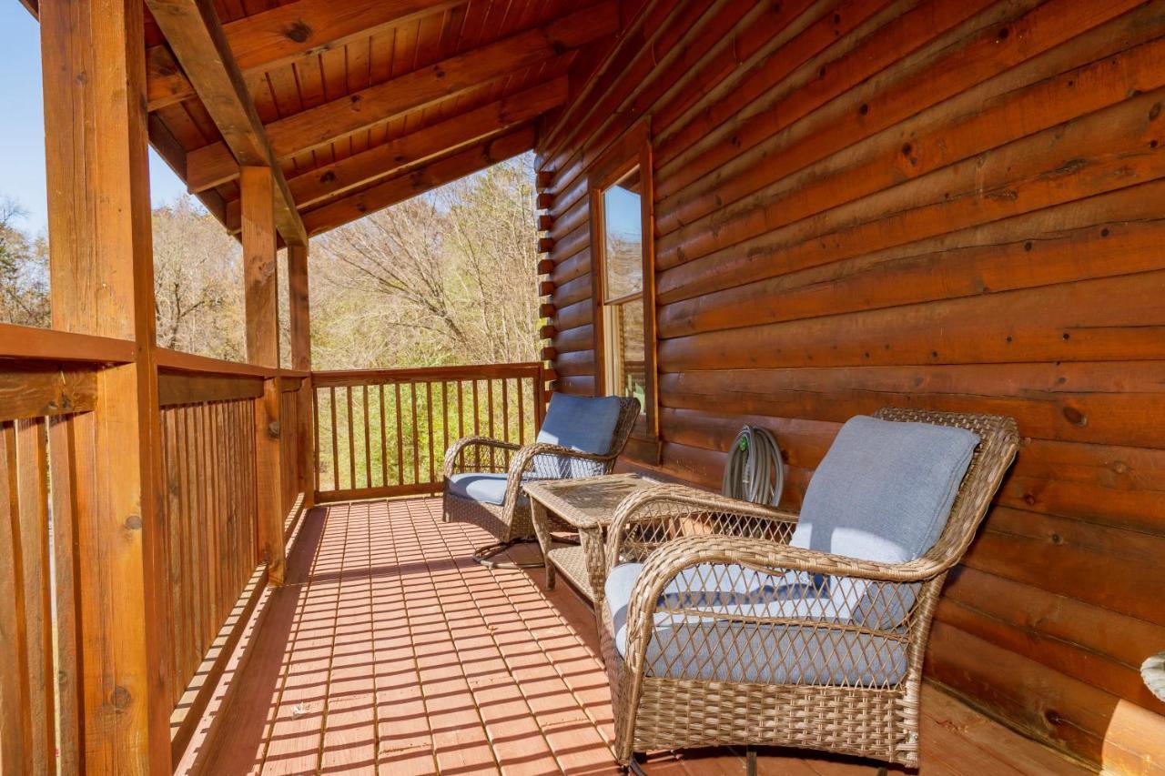 *family Friendly Near Dollywood! Holiday home