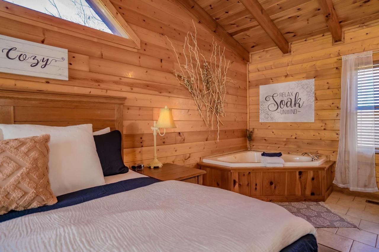 *family Friendly Near Dollywood! * Pigeon Forge