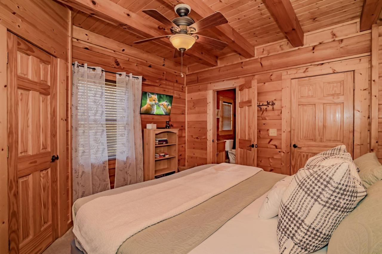 *family Friendly Near Dollywood! Holiday home Pigeon Forge