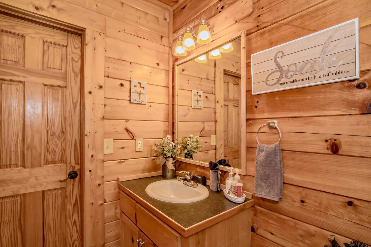 *family Friendly Near Dollywood! *