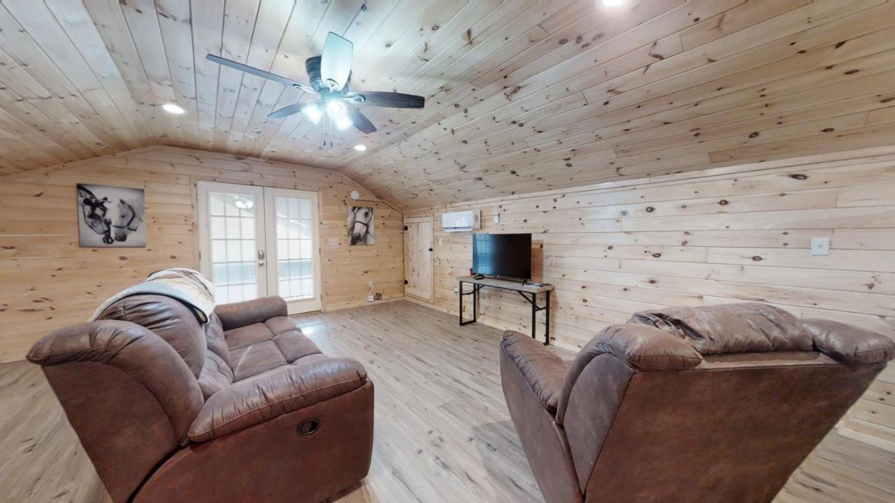 Double L Ranch Farm stay Pigeon Forge