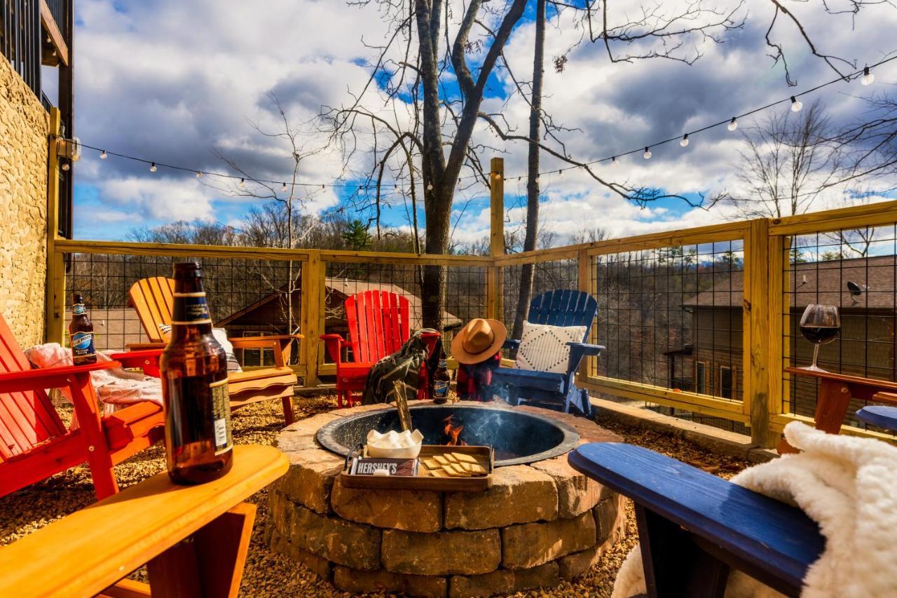 New Discount, Private Pool, Fire Pit, Theater, Hot Tub Holiday home