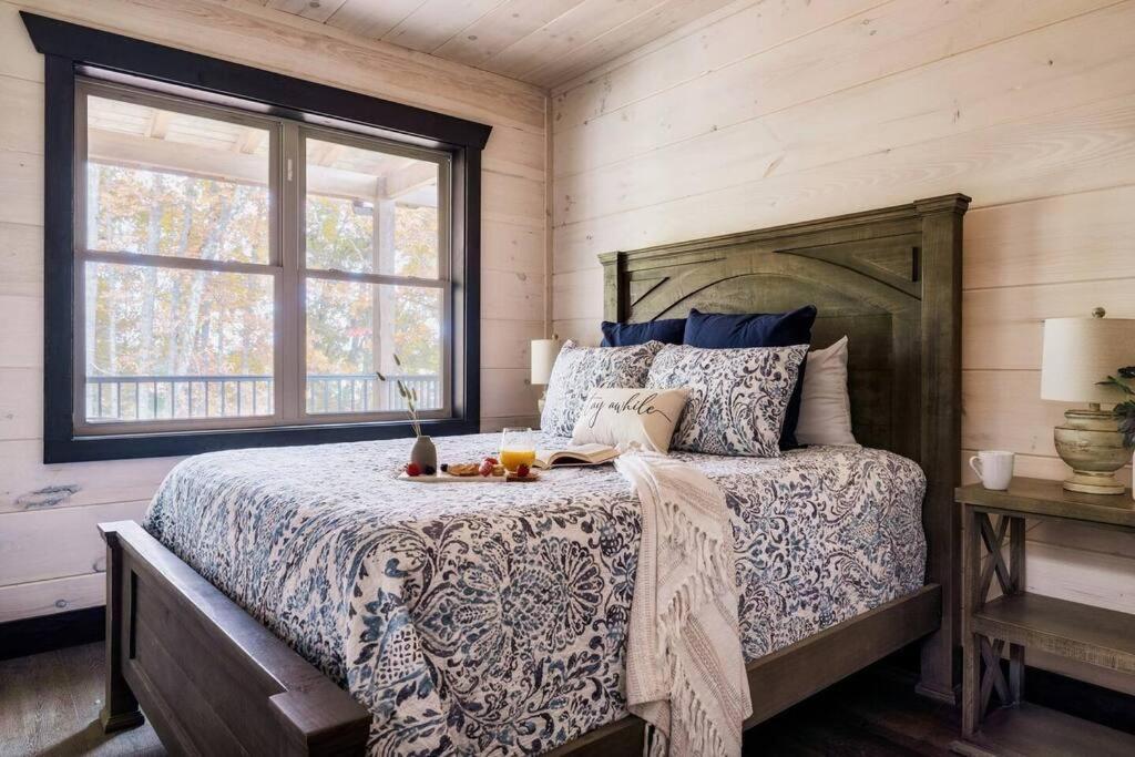 Holiday home New Discount, Private Pool, Fire Pit, Theater, Hot Tub *