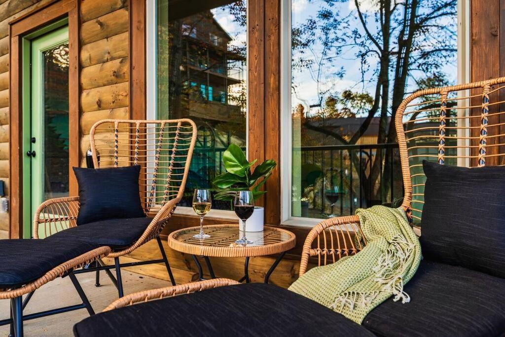 New Discount, Private Pool, Fire Pit, Theater, Hot Tub