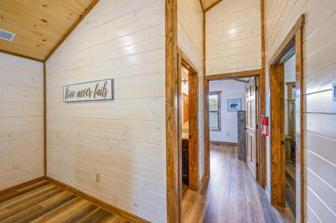 Holiday home Osprey Nest Modern New Pigeon Forge